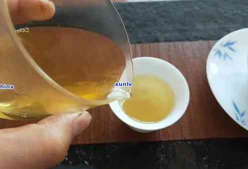 老班章茶的色彩，从翠绿到金黄：探究老班章茶水的颜色与色泽