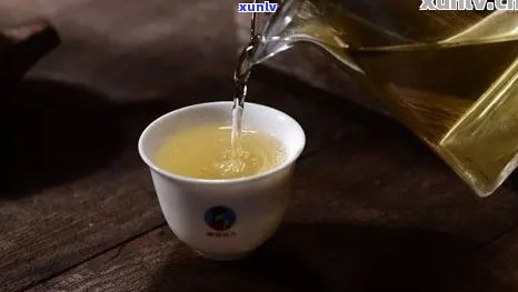 湿气重的人喝普洱茶：医生的建议与健益处