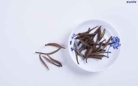 感冒时饮用普洱茶：适宜还是禁忌？了解其效果与注意事项