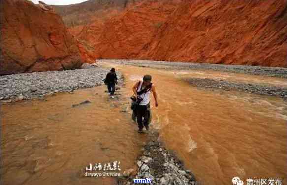 酒泉肃州区翡翠古玩奇石交易：汇聚世界级玉石资源，打造专业市场