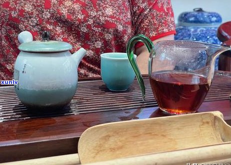 茶界传奇：云南普洱茶王霞的辉煌成就与独特魅力揭秘