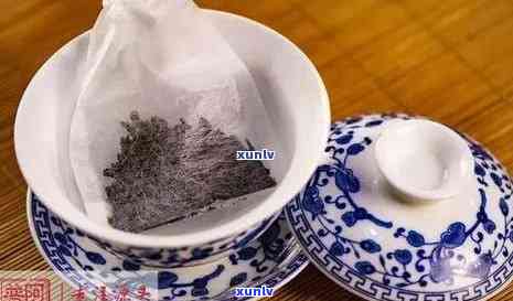 普洱小方块茶冲泡后出现碎末现象的原因及解决 *** 