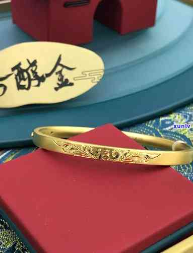 璀璨金色装饰品：金六福珠宝高品质福金手镯在京东热销中
