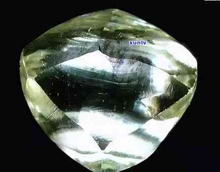 钻石和玉石哪个值钱：比较这两种宝石的价值和价格，看哪种更贵重。