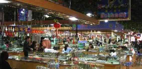银川翡翠市场位置及交通指南：了解如何到达银川最著名的翡翠购物区