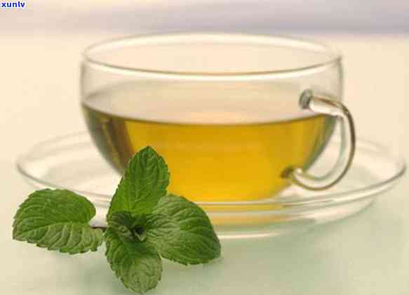 普洱茶对人体健的影响：结石风险与饮用 *** 解析