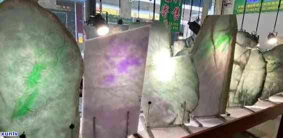 郑州市翡翠原石收藏地址，专业鉴赏与购买翡翠玉石市场