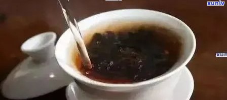 普洱茶为什么洗三遍才能喝：探讨普洱茶冲泡的洗茶次数及其原因