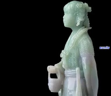 传统玉雕大师郭沐海的翡翠艺术：神工小玉人作品探析