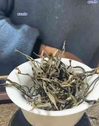 冰岛普洱生茶的口感特征：甜味还是苦涩？揭秘这款茶的独特风味