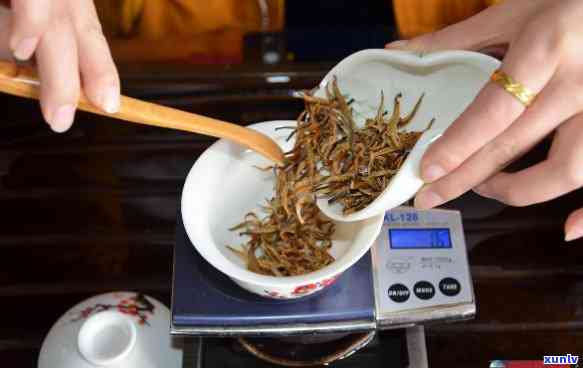 探究滇红茶的独特蜜香味：成分、特点与品鉴 *** 