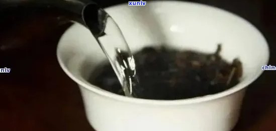 普洱茶一泡1升水：水量合适吗？如何正确冲泡普洱茶？