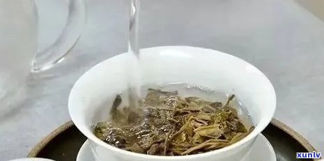 滇红茶水冲泡指南：度及冲泡 *** ，让你品尝到完美的滇红茶口感