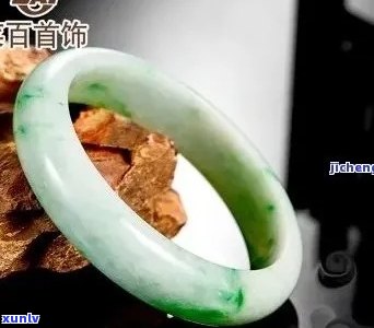 菜百翡翠手镯价格