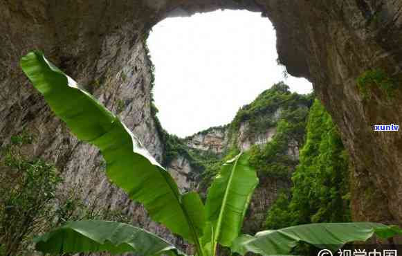 贵州喀斯特地貌中的神秘山洞探险记