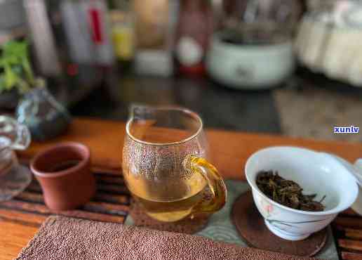 一杯普洱茶开启一天