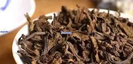 普洱茶十天后的口感与保存期限：茶叶陈化现象探讨