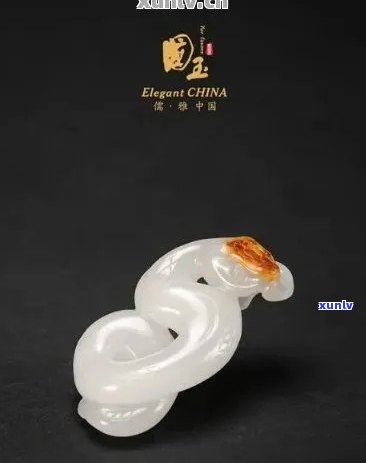 蛇年吉祥：如何选择最适合蛇的翡翠饰品？