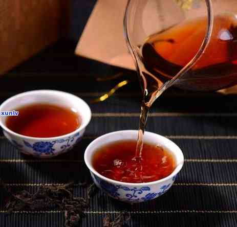 普洱茶泡法与冲泡技巧：一克茶叶适合多少杯，如何控制水与时间？