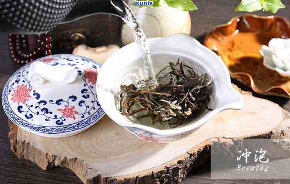 探索普洱茶饼冲泡的艺术：一饼生茶的完美泡法