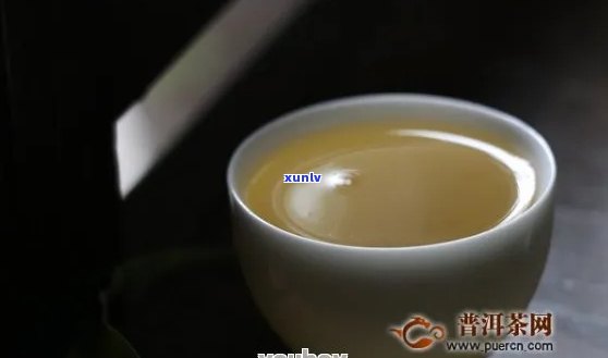 天白云一杯普洱茶：贡茶天白云调酒，价格实，欢迎品尝！