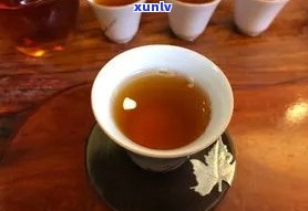 普洱茶泡一次就没味了：正常吗？还能喝吗？为什么泡几泡就无味了？