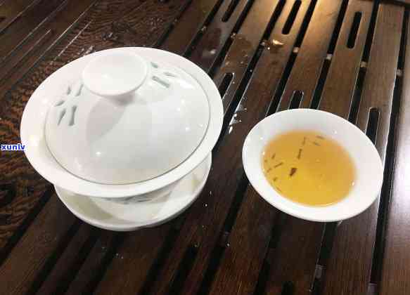 从选茶到泡茶：全面指南 *** 一杯优质的普洱茶