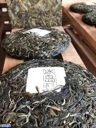 云南七子班章普洱茶全方位解析：品质、产地、 *** 工艺与品尝技巧