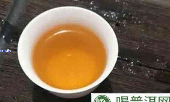 喝普洱茶第二天尿红