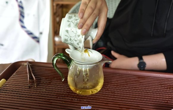 新探索普洱茶的魅力：一斤茶叶能喝多久？我们实地测量告诉你答案