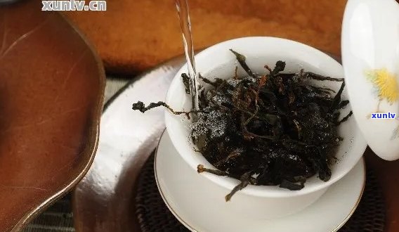 普洱茶泡后出现臭味正常吗？如何处理？