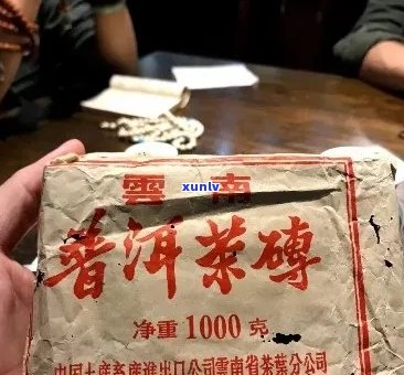 80年代砖茶三叶草：价格与牌照解析，90年代砖的变迁