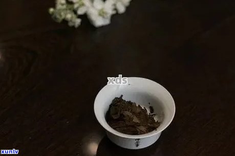 普洱茶泡完后是黑的正常吗？为什么？还能喝吗？