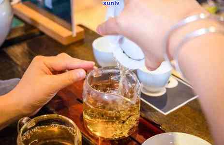 普洱茶冲泡比例：每克茶叶应有的浸泡时间与水量