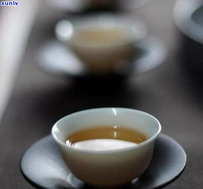 生活，就像一杯普洱茶：品味、沉淀与升华