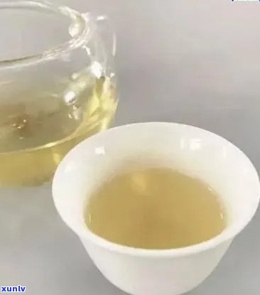 普洱茶水出现沉淀物：正常现象还是品质问题？