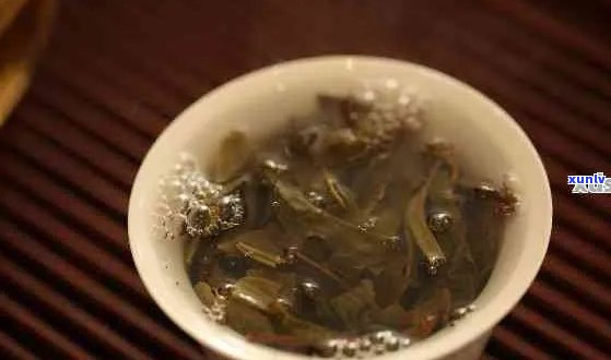 普洱茶里的白色物质是什么：探究普洱茶中的独特成分