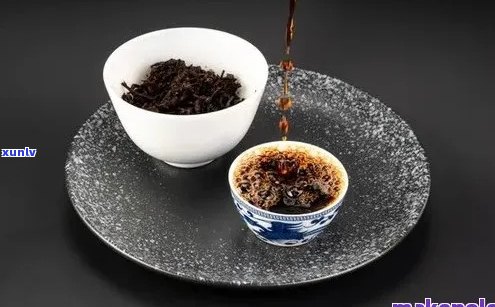 熟普洱茶：一种源自的特色茶饮及其 ***  *** 和口感特点