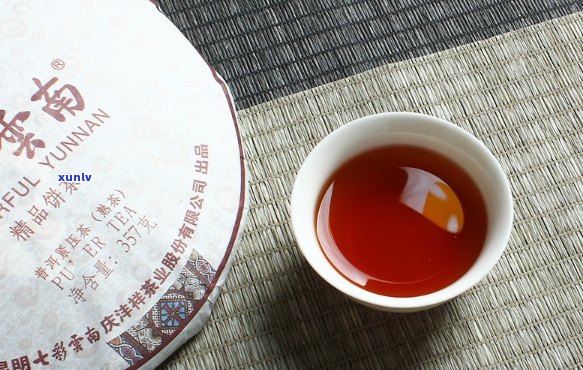 08年七彩云南普洱茶熟茶357克珍藏版：时光味道与品质的完美结合