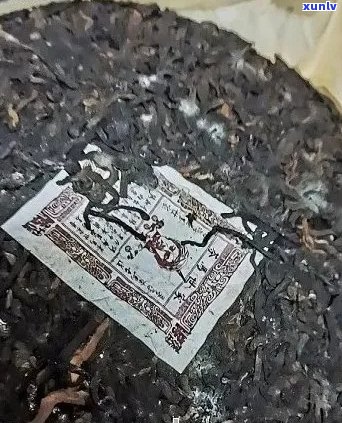 普洱茶外包装纸发霉粘到茶叶上的原因及处理 *** 