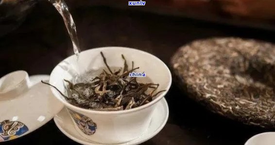 普洱生茶可以一直泡在水里吗？