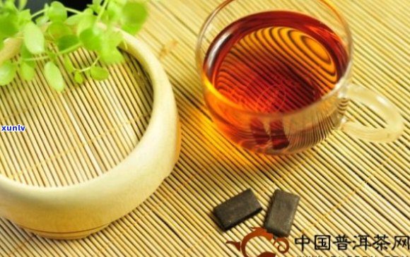 普洱茶膏是由什么制成的？