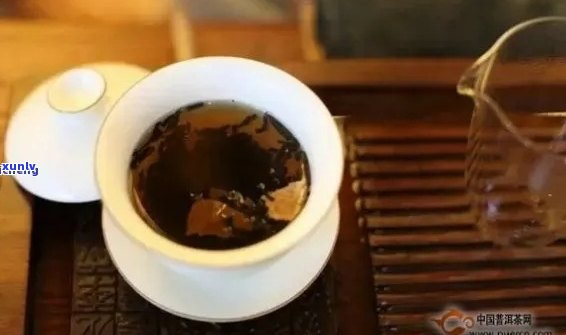 【品鉴】普洱茶膏口感与价格全解析，你值得拥有的茶中瑰宝！