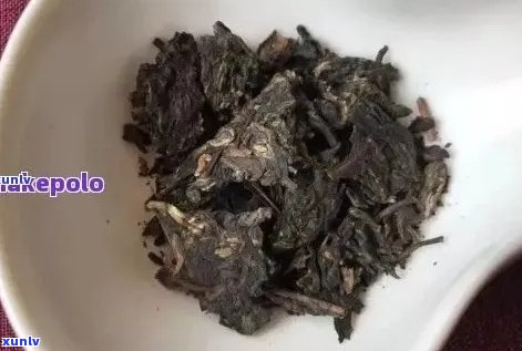 普洱茶泡一泡就变黑