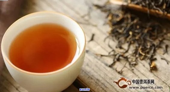 混合口感的奇妙茶饮：白茶与普洱茶的独特融合