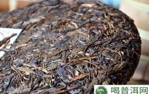 普洱茶饼很松什么原因？普洱茶饼松散怎么回事？普洱茶饼很松散好吗？