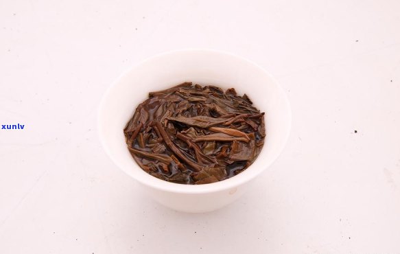 普洱茶的饮用频率和时间：每天喝普洱茶是否合适？