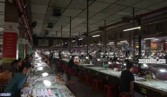 肇州翡翠玉石首饰店在哪：肇庆有翡翠场在哪儿？