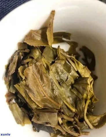 班盆普洱茶的口感描述：醇厚回，带有独特的陈香与生津感