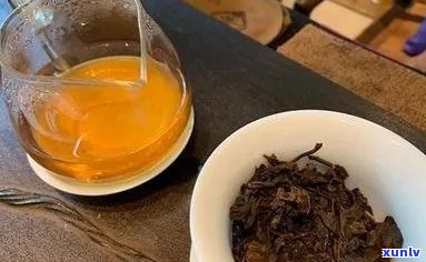 肠胃炎期间的饮食指南：能否饮用熟普洱茶？同时推荐一些适合的饮品选择